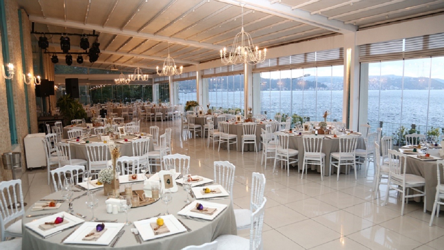 Ve Hotels Boğaziçi (Vilayetler Evi) Düğün, Davet Fiyatları DüğünBuketi