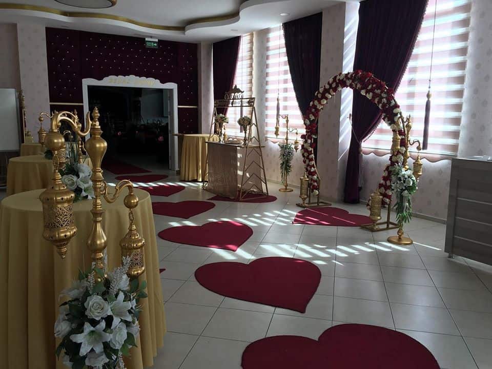 Beyaz Saray Düğün ve Konferans Salonu Düğün Fiyatları Düğün Buketi