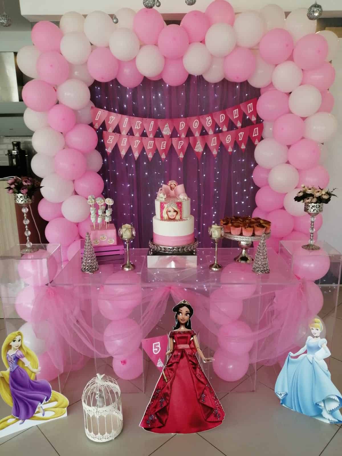 Şaşalı Parti Evi Doğum Günü Baby Shower Fiyatları Düğün Buketi