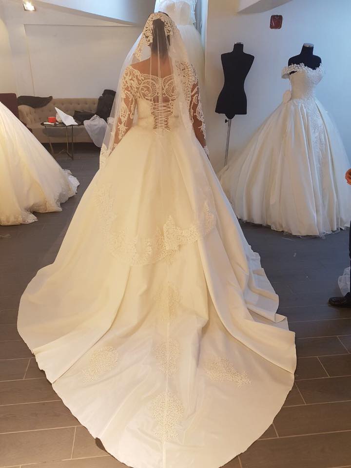 Demet S Gelinlik Evi Konak Gelinlik Fiyatlari Ve Modelleri Dugunbuketi