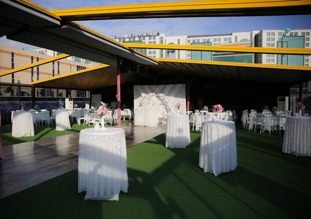 Kır Konseptli Nikah Kokteyli Organizasyonu 10.000 TL!
